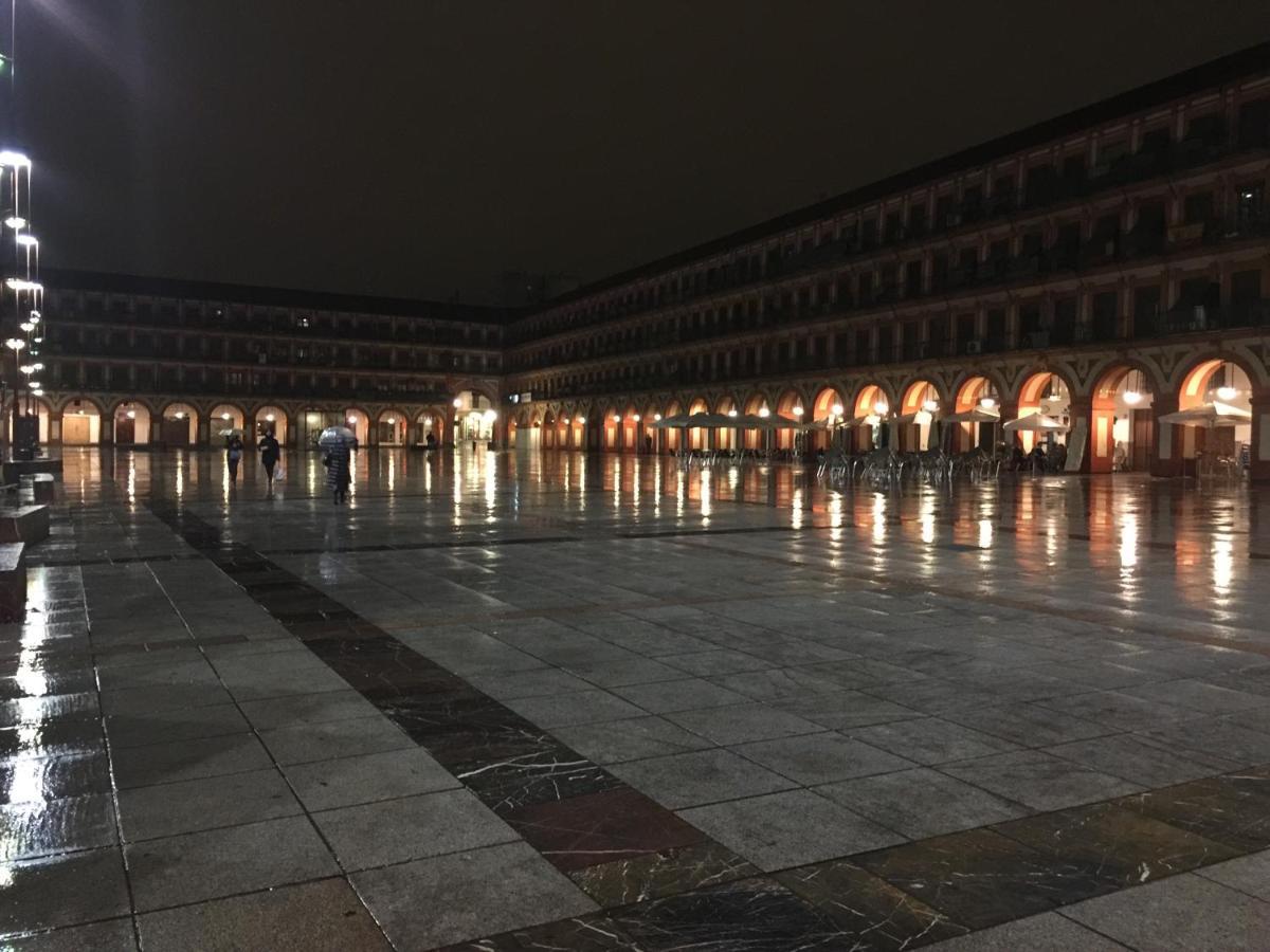 Apartamento Plaza De La Corredera Кордова Екстер'єр фото